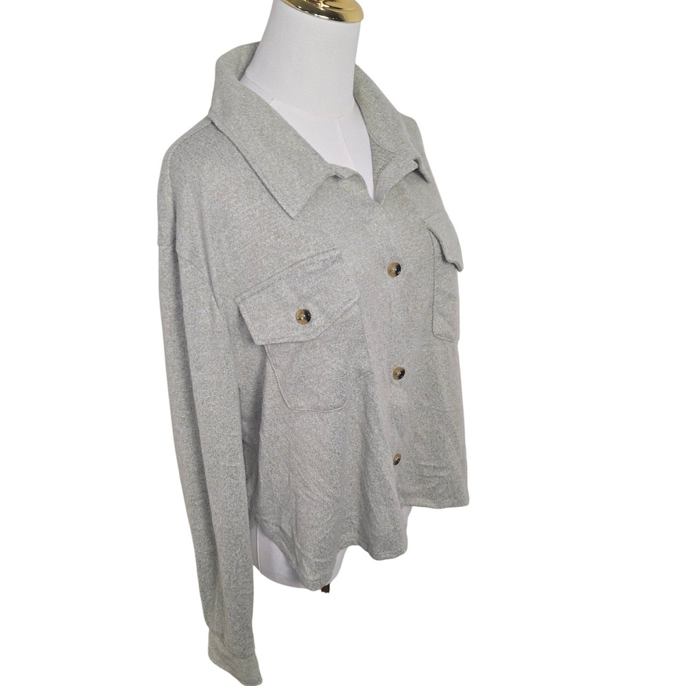 Love and Promises Lightweight Soft Knit Sweater Top Women's M Button Front NWT